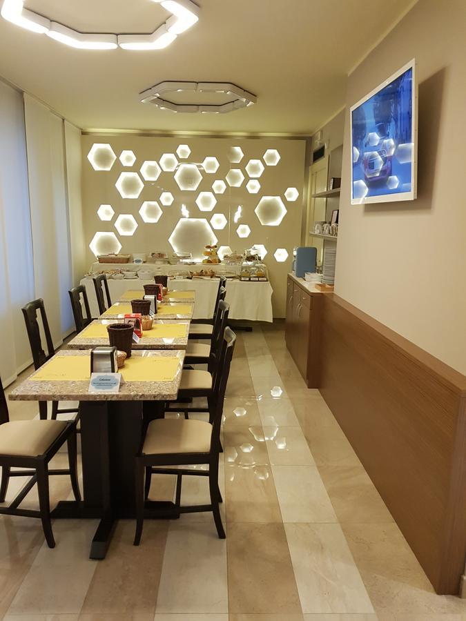 莫泰2号酒店 托尔托纳 外观 照片