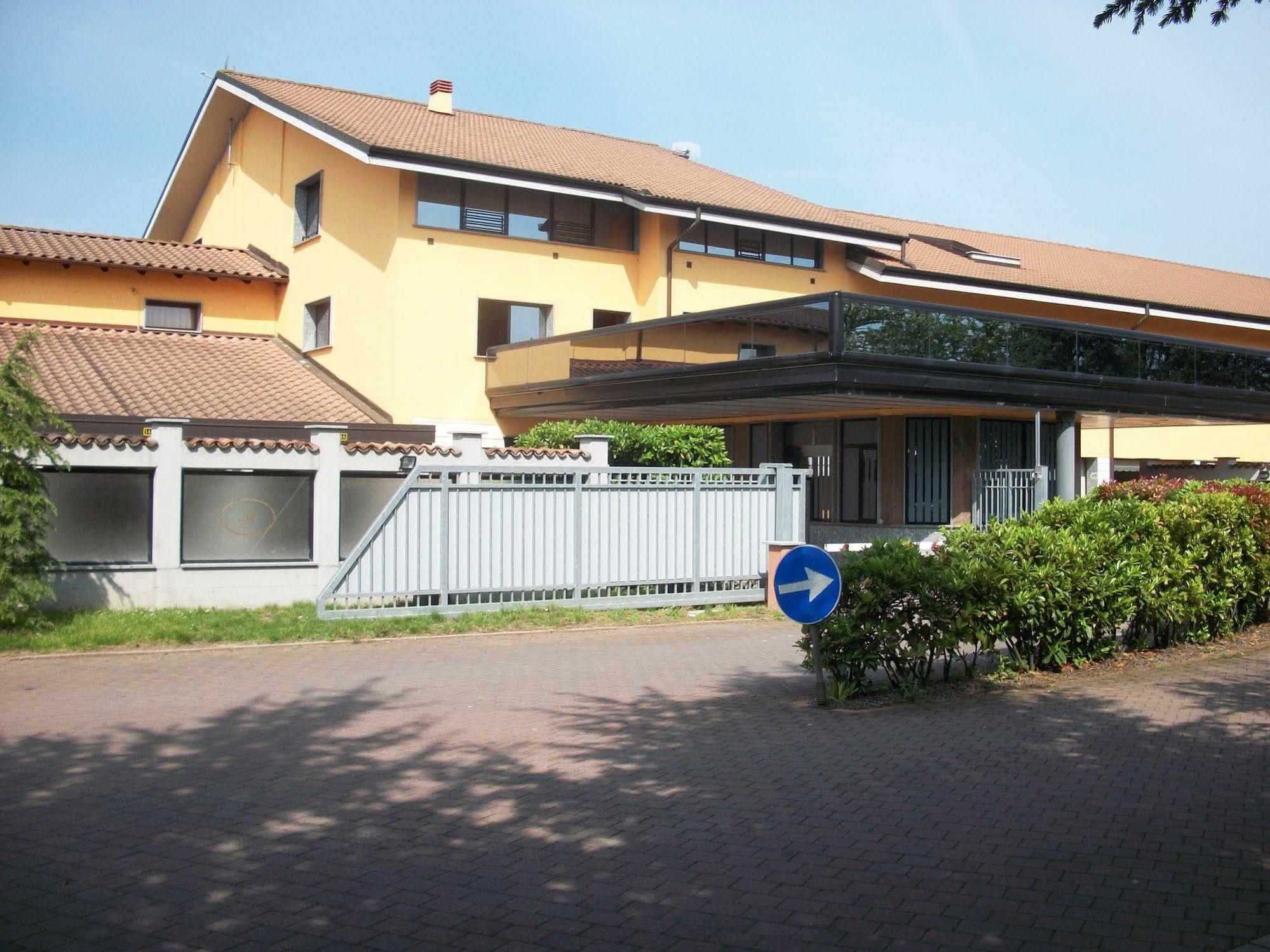 莫泰2号酒店 托尔托纳 外观 照片